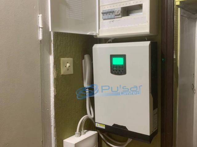 Система резервного живлення для квартири. Інвертор NetPRO Axpert 5kW x1. Акумулятор LiTime LiFEPO4 51.2V 100Ah x1. Потужність 5 кВт. Запас енергії в акумуляторі 5 кВт*год